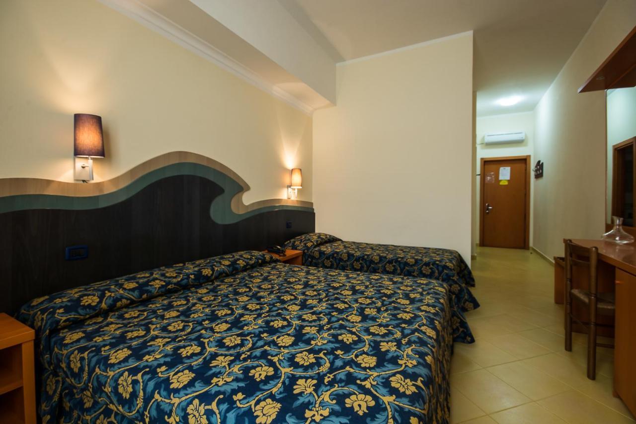 Hotel Sole San Menaio Esterno foto