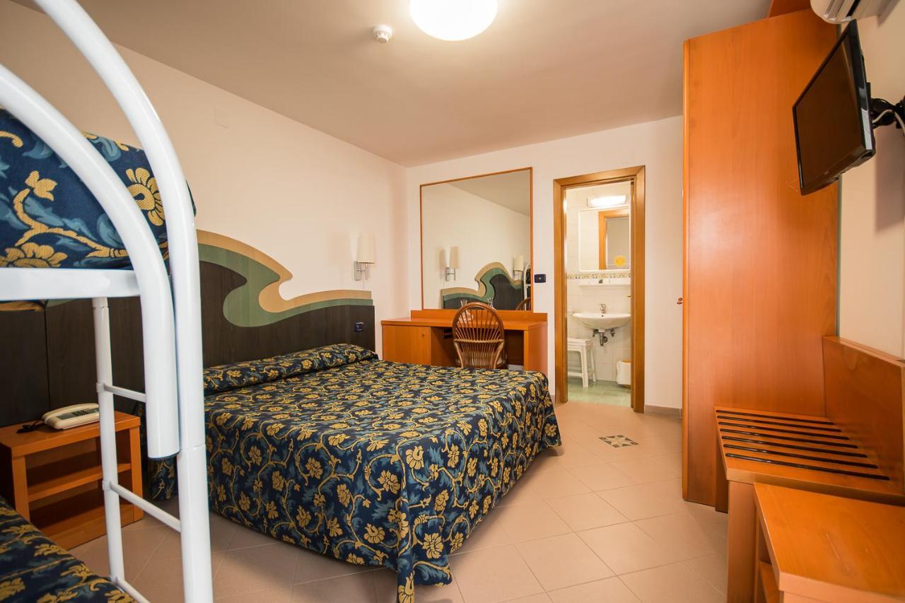 Hotel Sole San Menaio Esterno foto