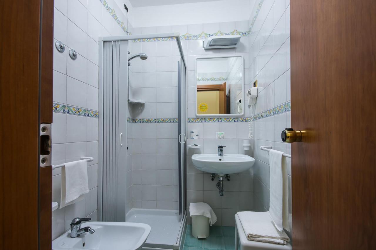 Hotel Sole San Menaio Esterno foto