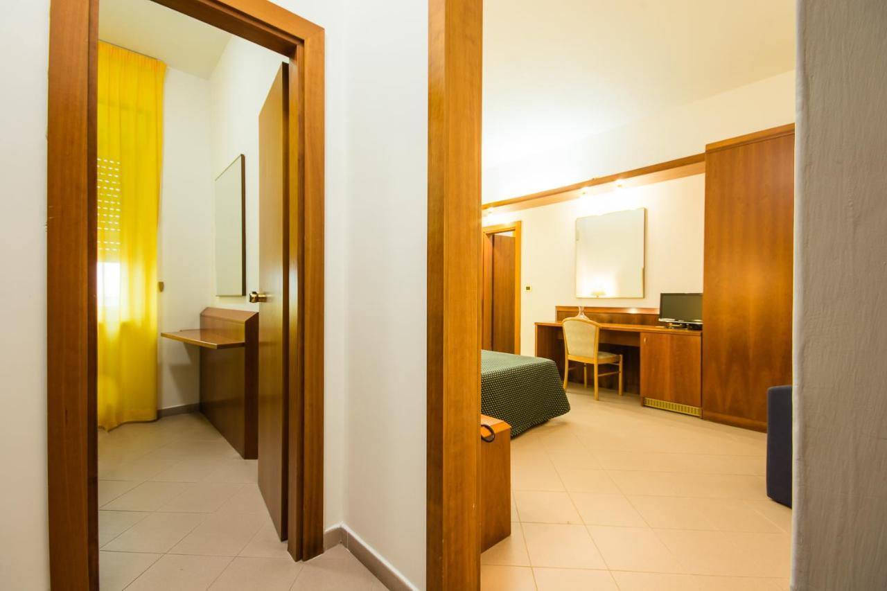 Hotel Sole San Menaio Esterno foto