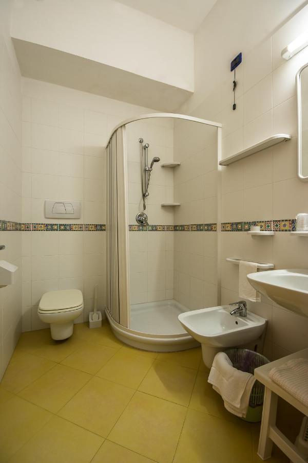 Hotel Sole San Menaio Esterno foto