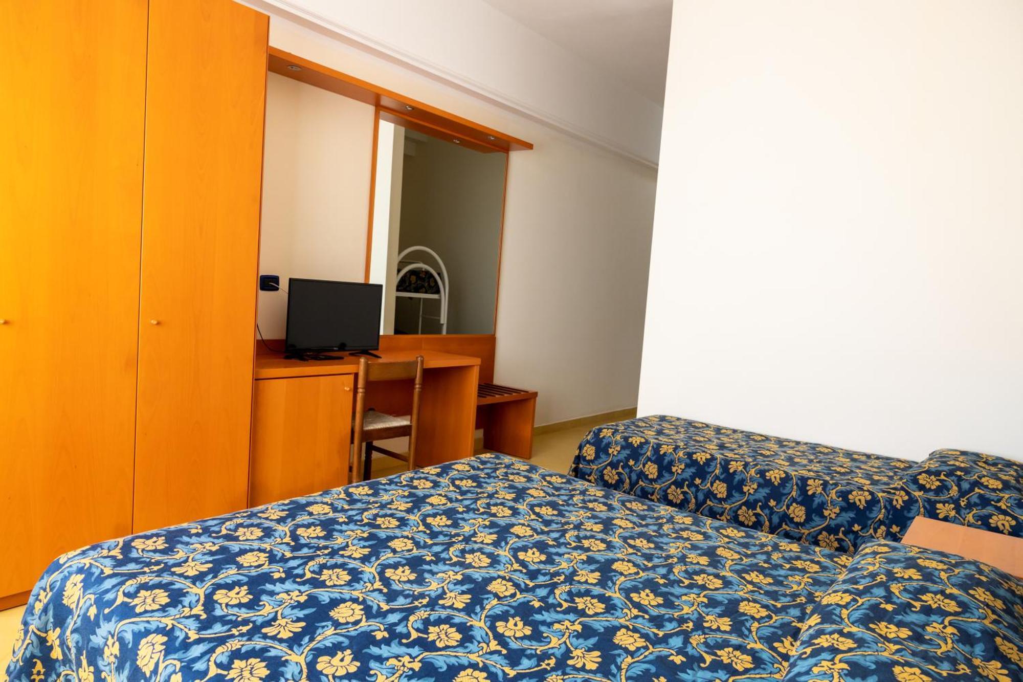 Hotel Sole San Menaio Esterno foto